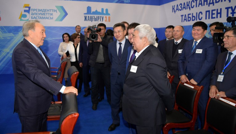 قازاقستان پرەزيدەنتى «اقتوبە» يندۋستريالىق ايماعىنا باردى