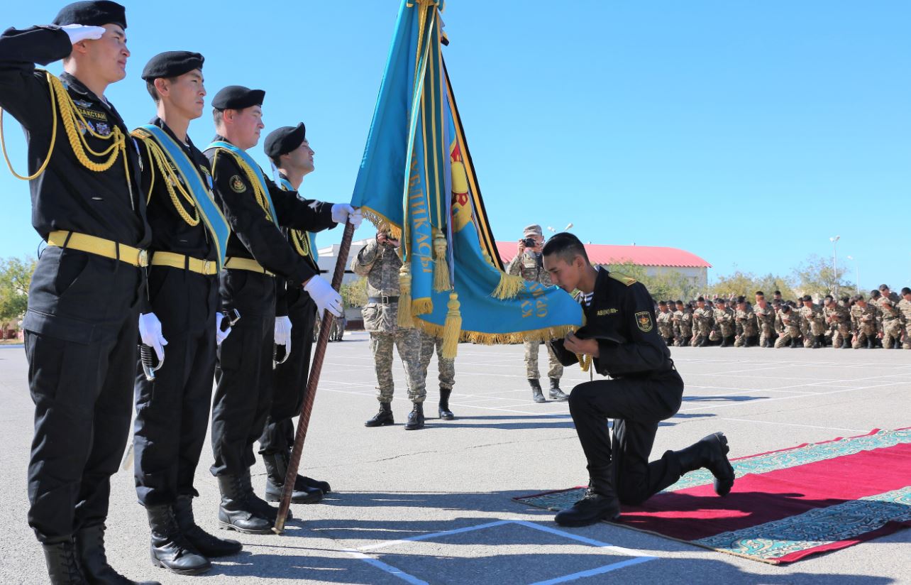 اسكەري بورىشىن وتەگەن ساربازدار تۋعان جەرلەرىنە ورالۋدا