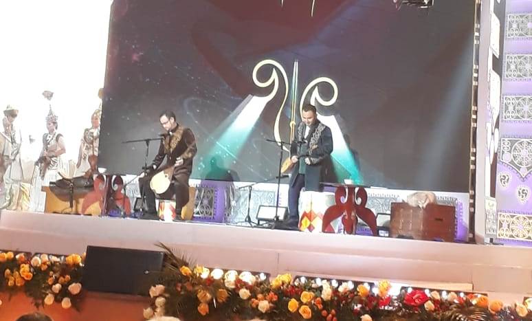 استانادا حالىقارالىق اقىندار ايتىسى ءوتىپ جاتىر