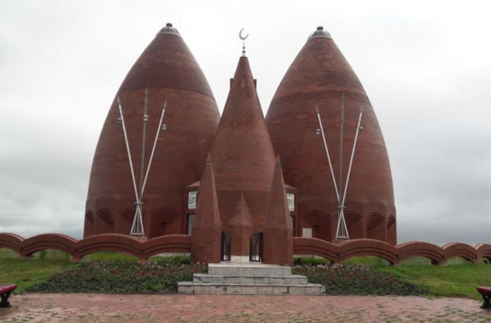 «ءبورىلى مەنىڭ بايراعىم...»