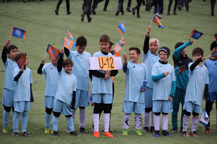 الماتىدا  جاسوسپىرىمدەرگە ارنالعان فۋتبول ورتالىعى اشىلدى