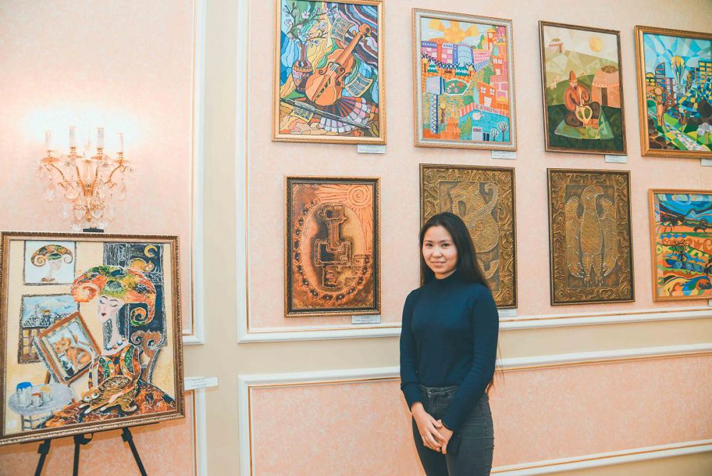 ادەمىنىڭ اۋەنگە تولى سۋرەتتەرى 