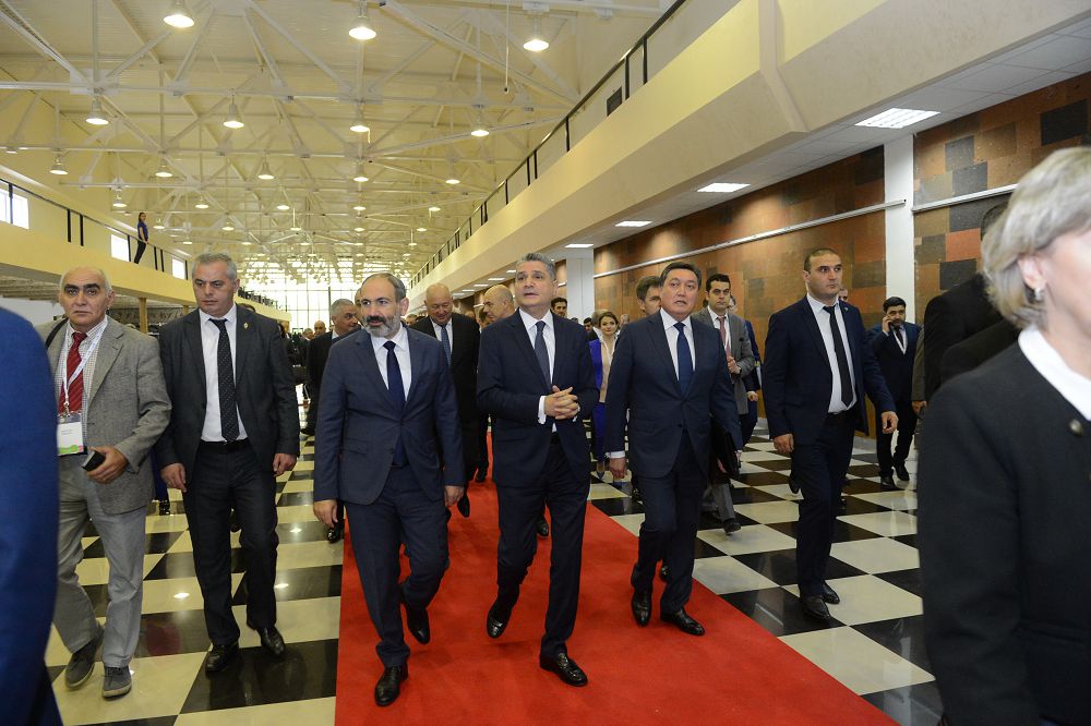 اسقار مامين ەرەۆانداعى «ەۋرازيا اپتالىعى» فورۋمىنا قاتىستى 