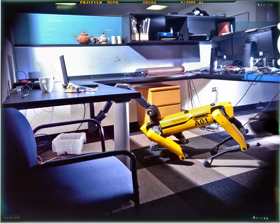 جەڭىلدىكپەن ساتىلاتىن روبوت