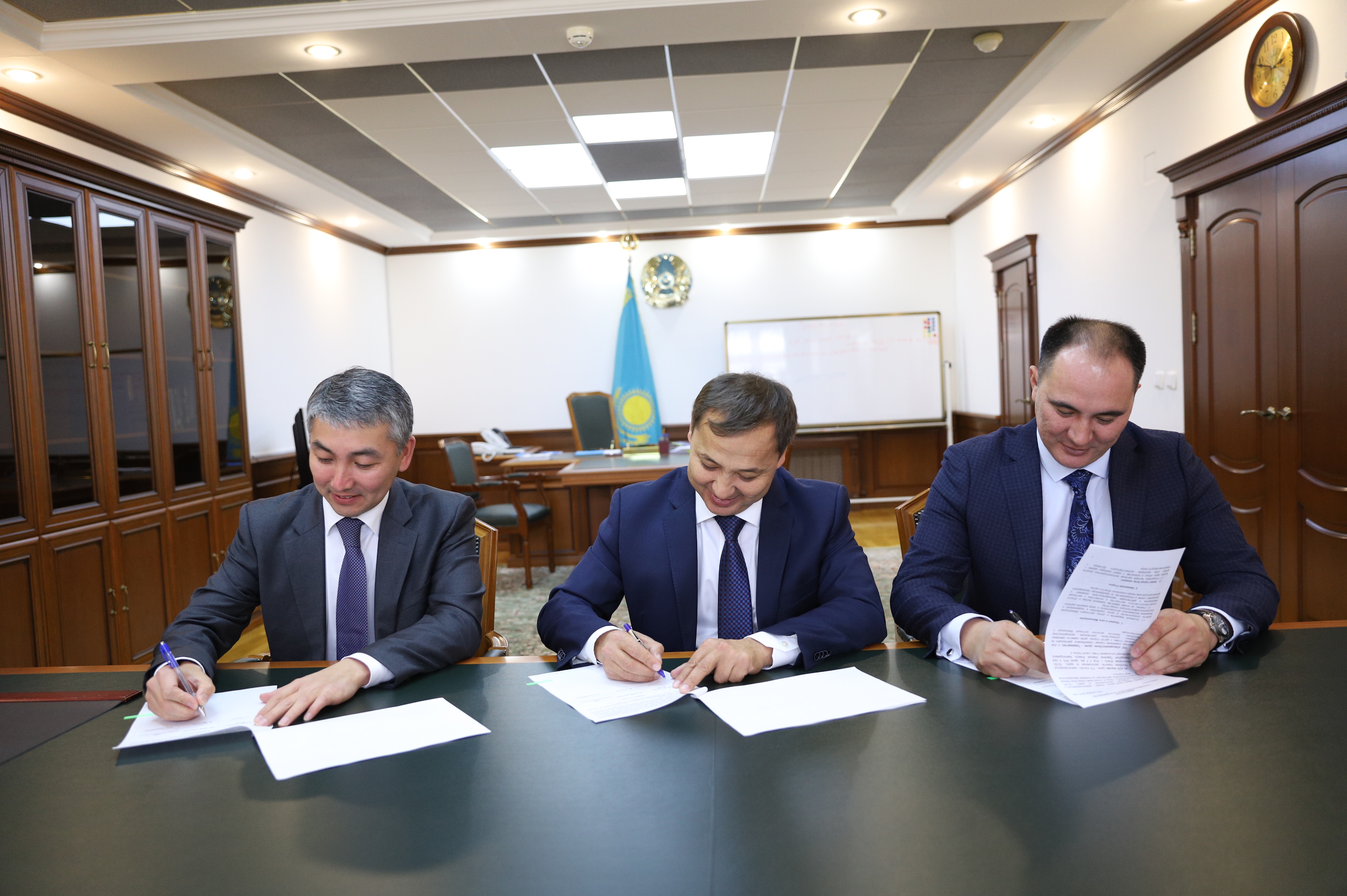 قوستانايداعى «سارىارقااۆتوپروم» زاۋىتى اقتاۋعا 88 ەكولوگيالىق اۆتوبۋس جىبەرەدى