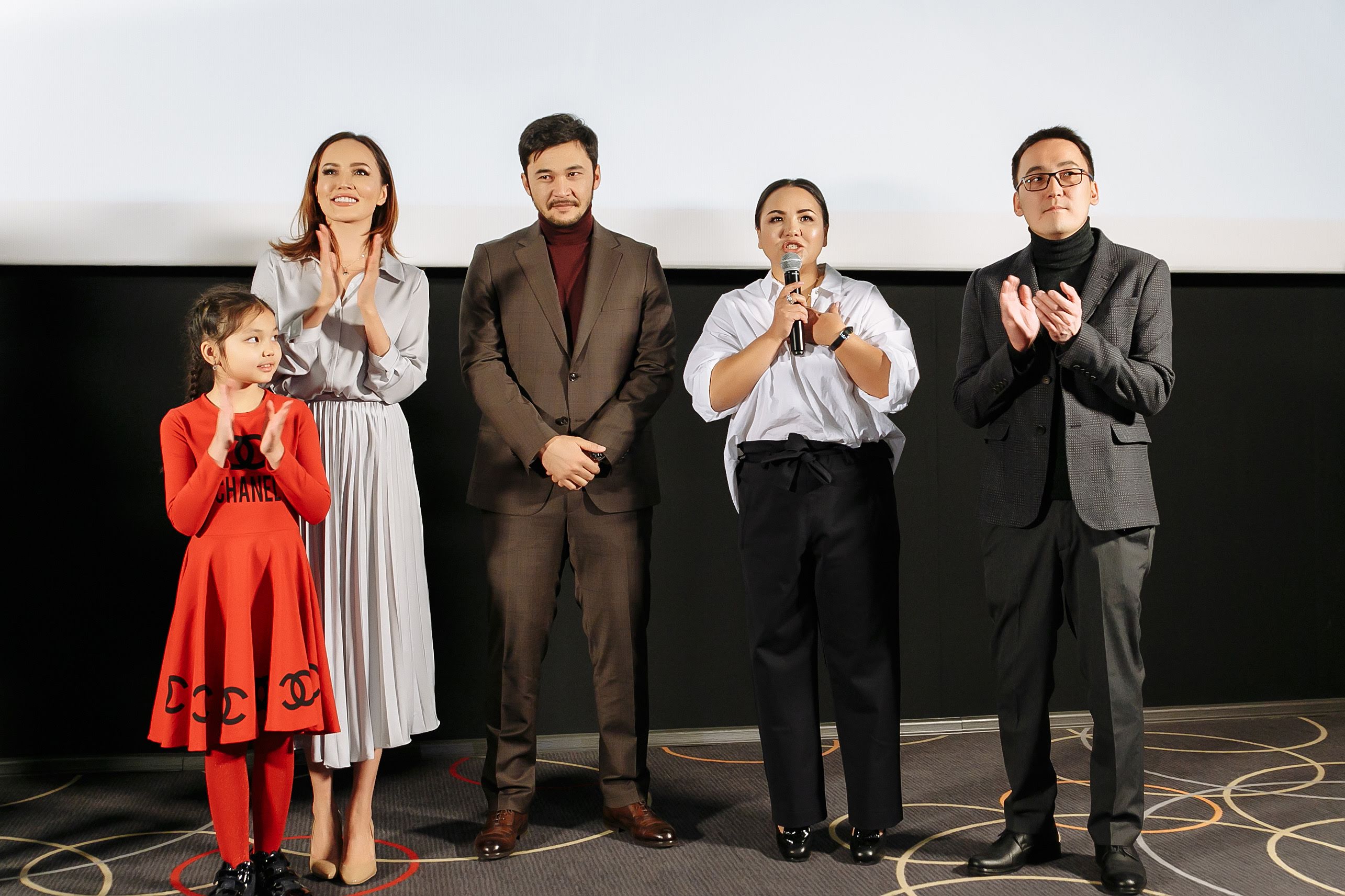 «قارلىعاش ۇيا سالعاندا» سەريالىنىڭ تۇساۋكەسەرى ءوتتى