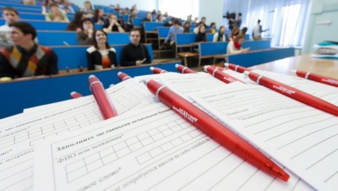 14 قاراشادا  لاتىن گرافيكاسى نەگىزىندە جالپىحالىقتىق ديكتانت جازۋ ۇيىمداستىرىلادى 