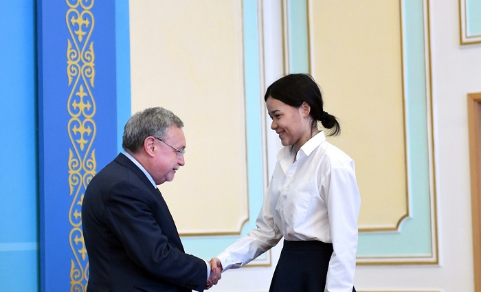 سىرتقى ىستەر مينيسترلىگى «Jas Diplomat» جاڭا الەۋمەتتىك جوباسىن ىسكە قوستى