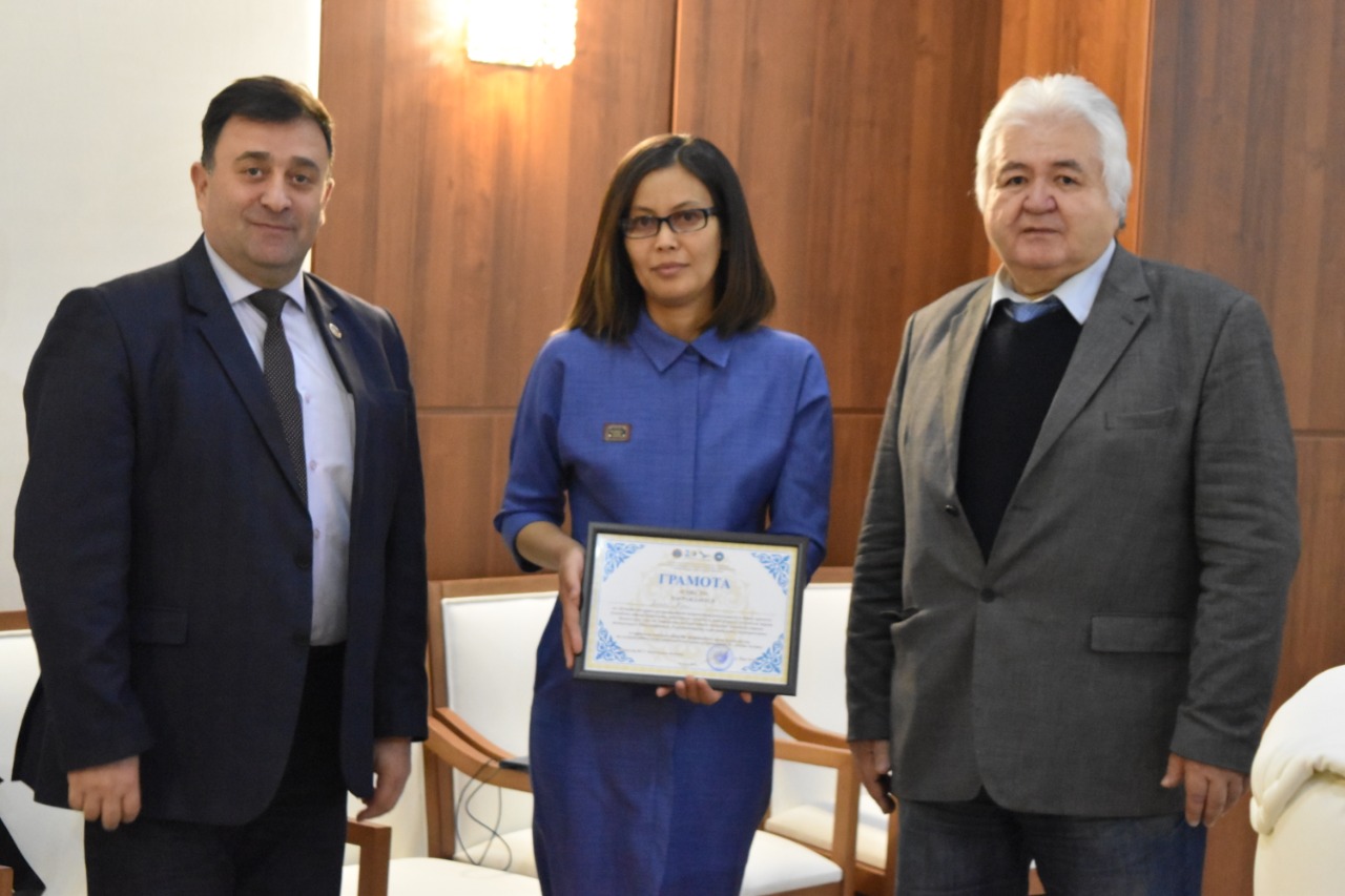 بىرلىك جارشىلارى ماراپاتتالدى