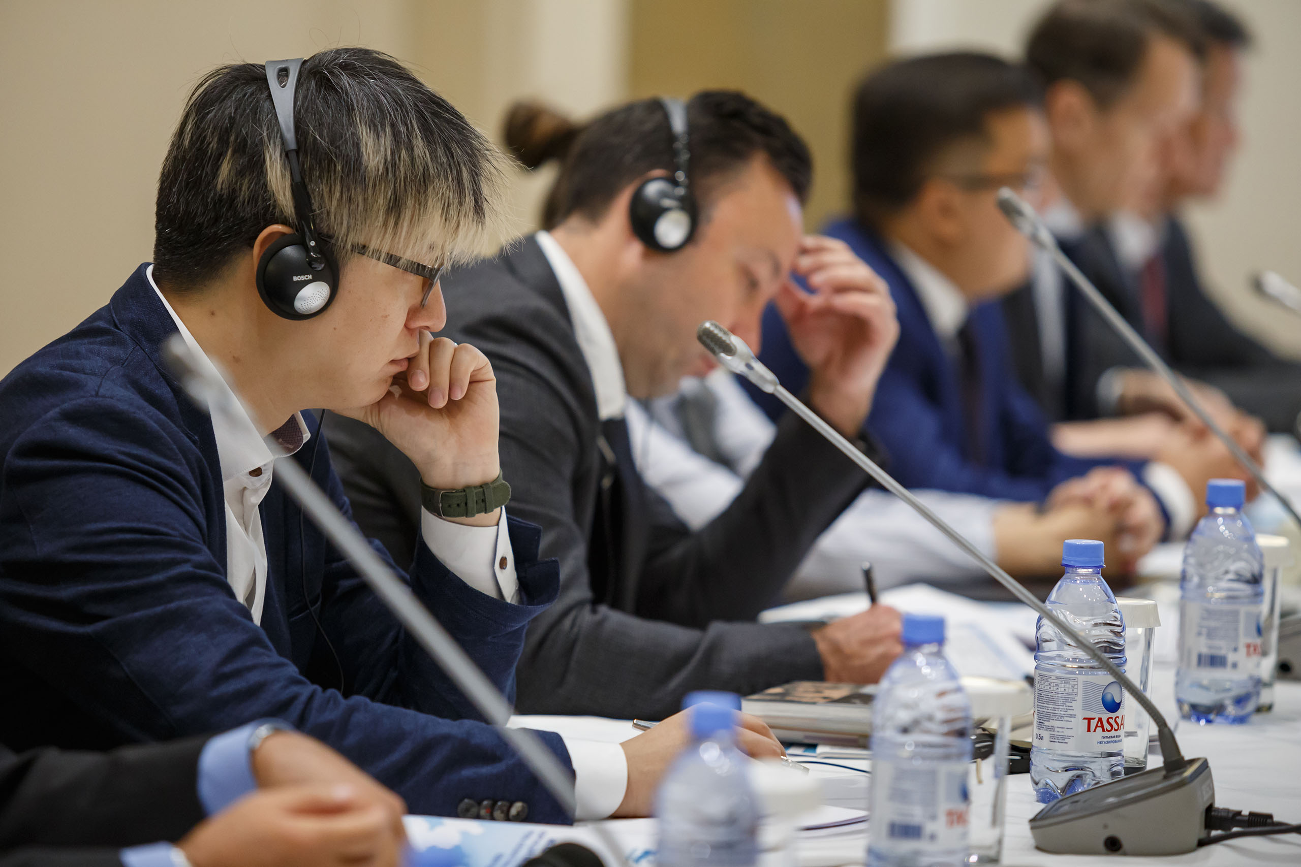 قازاقستان ۇلگىسى بەيبىتشىلىككە باستايدى