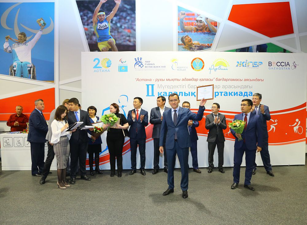 «كەدەرگىسىز ورتا» قالىپتاستىرۋ – كەزەك كۇتتىرمەيتىن ءىس