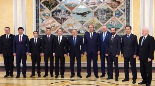 نۇرسۇلتان نازارباەۆ تمد ۇكىمەتتەرىنىڭ باسشىلارى كەڭەسىنىڭ مۇشەلەرىمەن كەزدەسۋ وتكىزدى