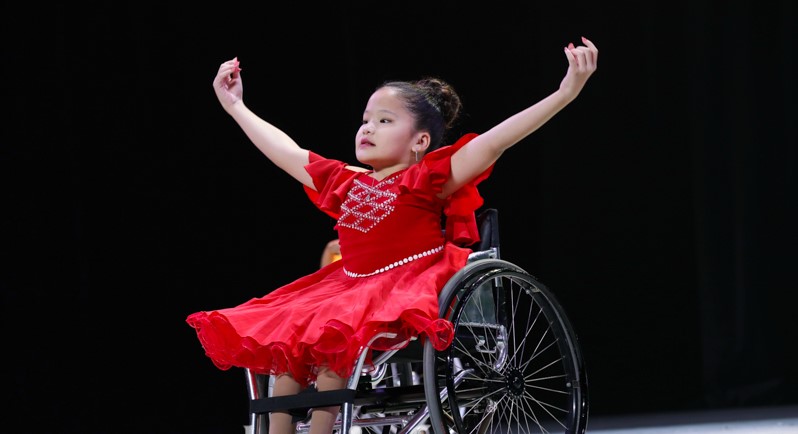 استانادا اربادا وتىرىپ بيلەۋدەن اشىق چەمپيونات باستالدى