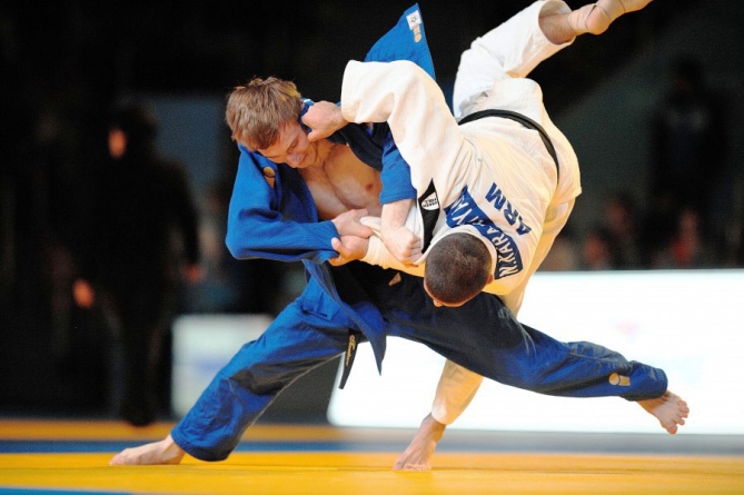 تاشكەنتتەگى تۋرنير جەرلەستەرىمىز ءۇشىن ءساتسىز باستالدى