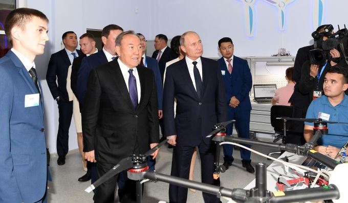 سولتۇستىك قازاقستاندا وتكەن وڭىرارالىق فورۋمدا بىرقاتار ماڭىزدى قۇجاتتارعا قول قويىلدى