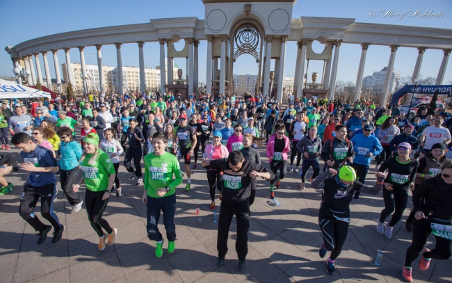 بۇكىلالەمدىك قانت ديابەتىمەن كۇرەس كۇنى قارساڭىندا كۇزگى جۇگىرۋ جارىسى ءوتتى