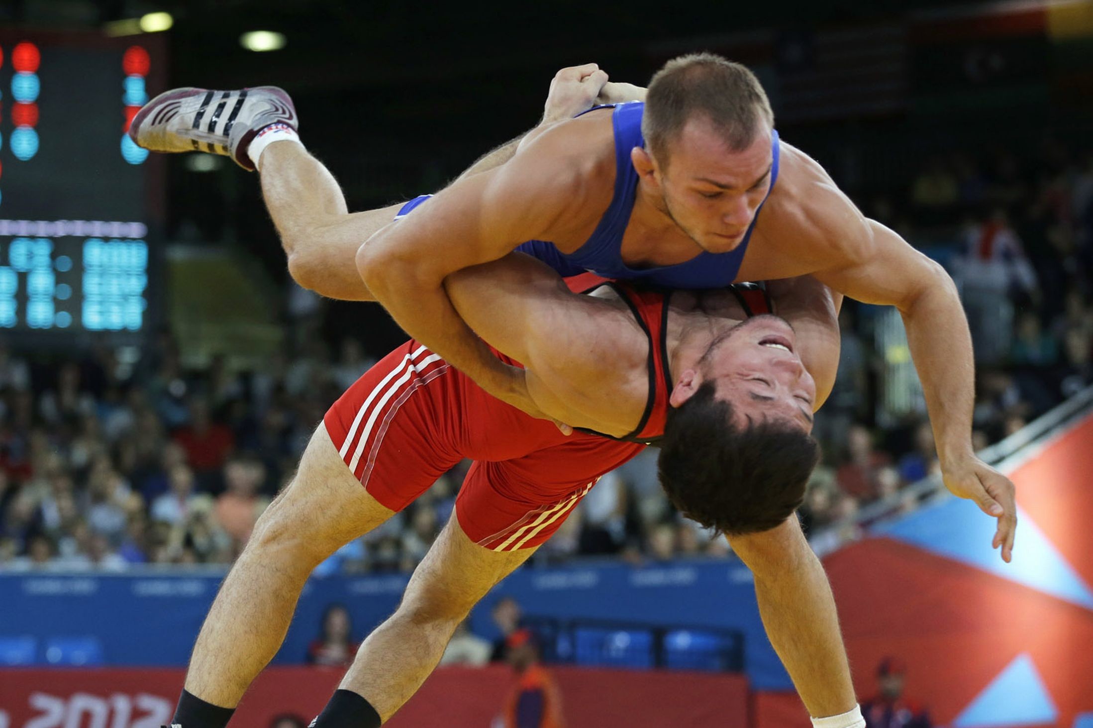 الماتىدا ءداستۇرلى «بولات تۇرلىحانوۆ كۋبوگى» وتەدى