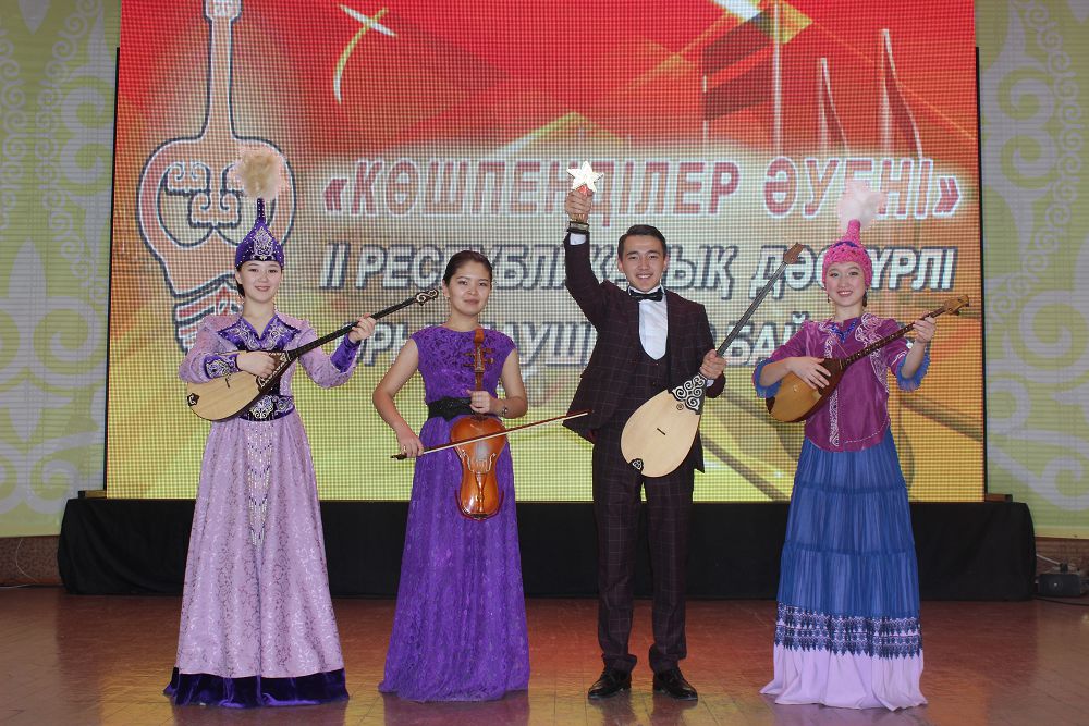 الماتىدا «كوشپەندىلەر اۋەنى» اتتى ءداستۇرلى ورىنداۋشىلاردىڭ ءىى رەسپۋبليكالىق بايقاۋى ءوتتى