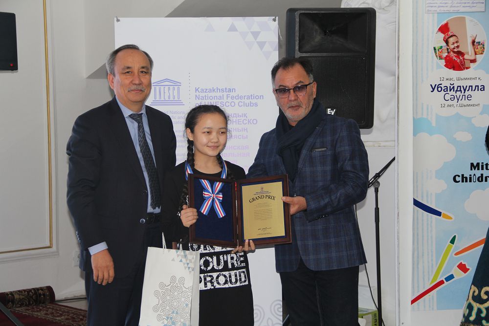 حالىقارالىق بالالار شىعارماشىلىعى فەستيۆالىنىڭ جەڭىمپازدارى ماراپاتتالدى