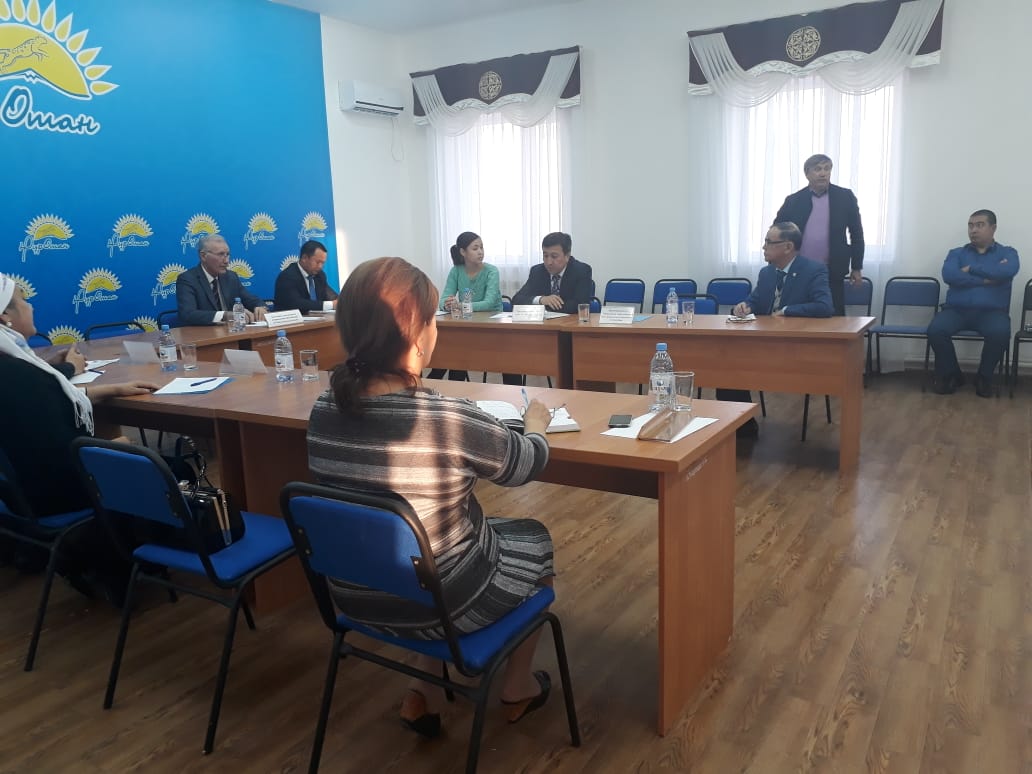 قازاقستاننىڭ بىرقاتار وڭىرلەرىندە ازاماتتارعا ارنالعان قوعامدىق قابىلداۋلار ءوتتى