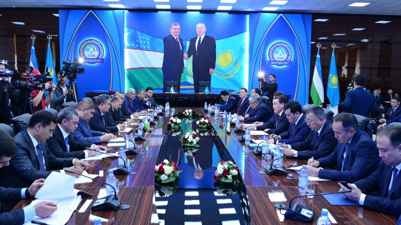 قازاقستان - وزبەكستان: تاۋار اينالىمىن 5 ملرد اقش دوللارىنا جەتكىزۋ كوزدەلۋدە