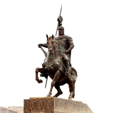 شقو زايسان اۋدانىندا بايمۇرات باتىرعا ەسكەرتكىش قويىلدى