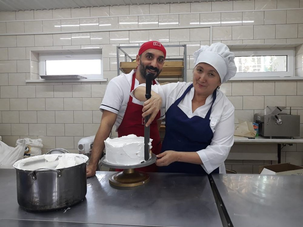 كونديتەرلىك كاسىپكە ماشىقتانۋدا