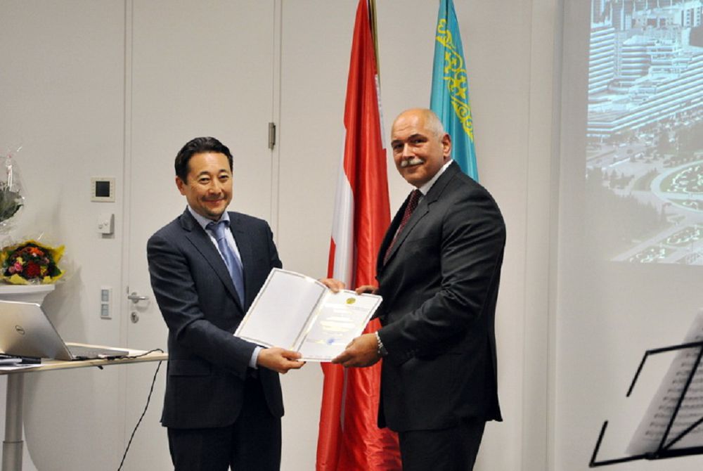 قازاقستاننىڭ قۇرمەتتى كونسۋلدىعى اشىلدى