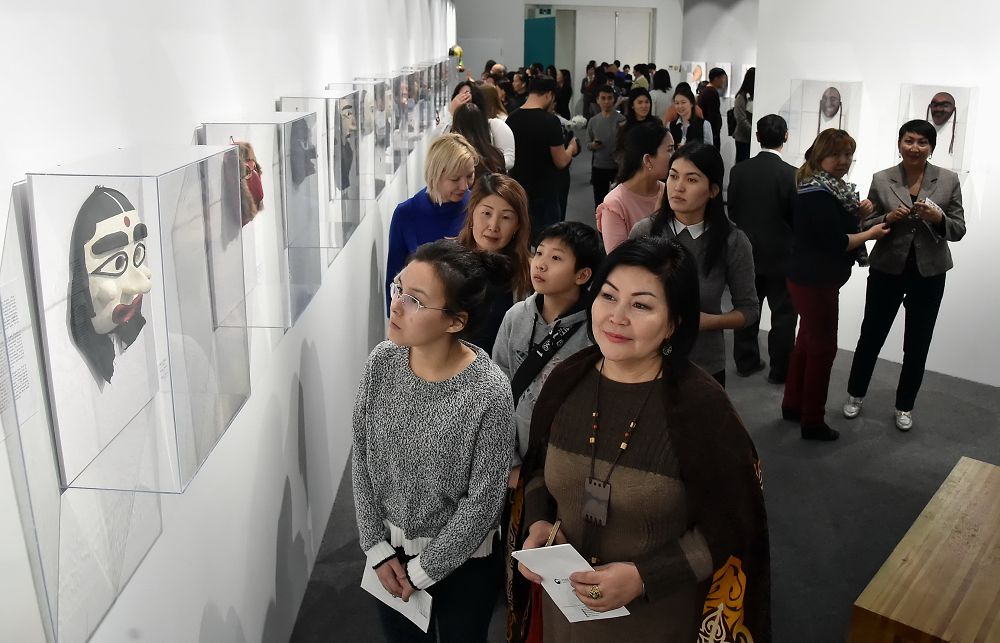 «كو­رەي حال­قىنىڭ ءداس­تۇرلى ماسكالارى» كور­مە­سى اشى­لدى