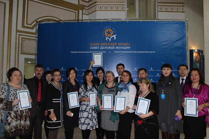 پاۆلودار وبلىسىندا كاسىپكەر ايەلدەر 113 جوبا جۇزەگە اسىرعان