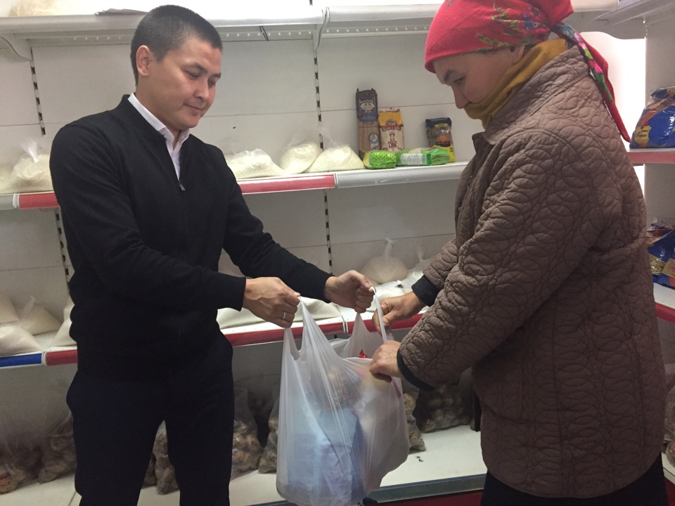 قايىرىمدى قالا تۇرعىندارى تەگىن دۇكەن اشتى