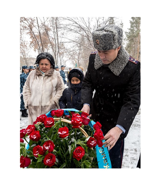 تارازدىقتار حالىق قاھار­مانى عازيز بايتاسوۆتى ەسكە الدى