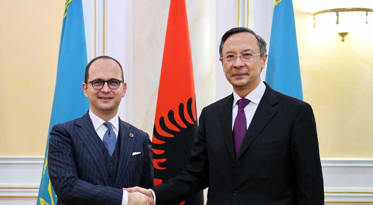 ىنتىماقتاستىق ارتا تۇسەدى