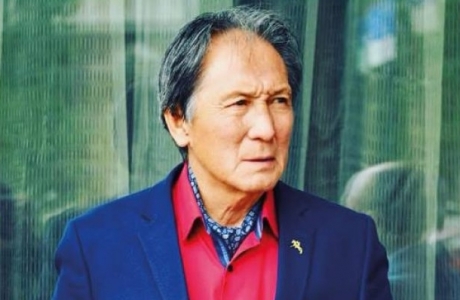 تىنىشتىقبەك ابدىكاكىم ۇلى: كەڭىستىك پەن ۋاقىت فەنومەنى