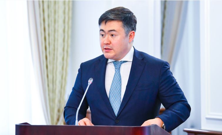 ۇكىمەت وتىرىسىندا تاريفتەردى تومەندەتۋ ماسەلەسى تالقىلاندى