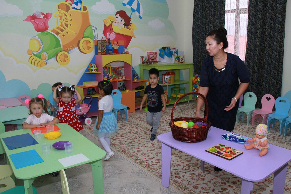 باق وكىلدەرى ماڭعىستاۋداعى مەملەكەتتىك قولداۋعا يە كاسىپورىندار جۇمىسىمەن تانىستى