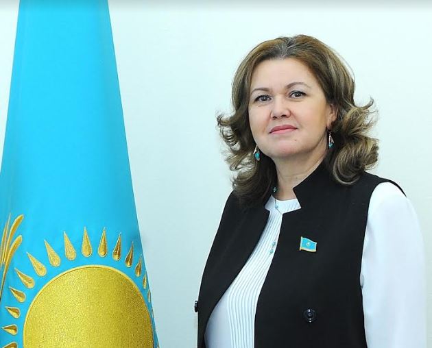 ناتاليا جۇمادىلداەۆا: رۋحاني جاڭعىرۋ باعدارلاماسىنىڭ زاڭدى جالعاسى