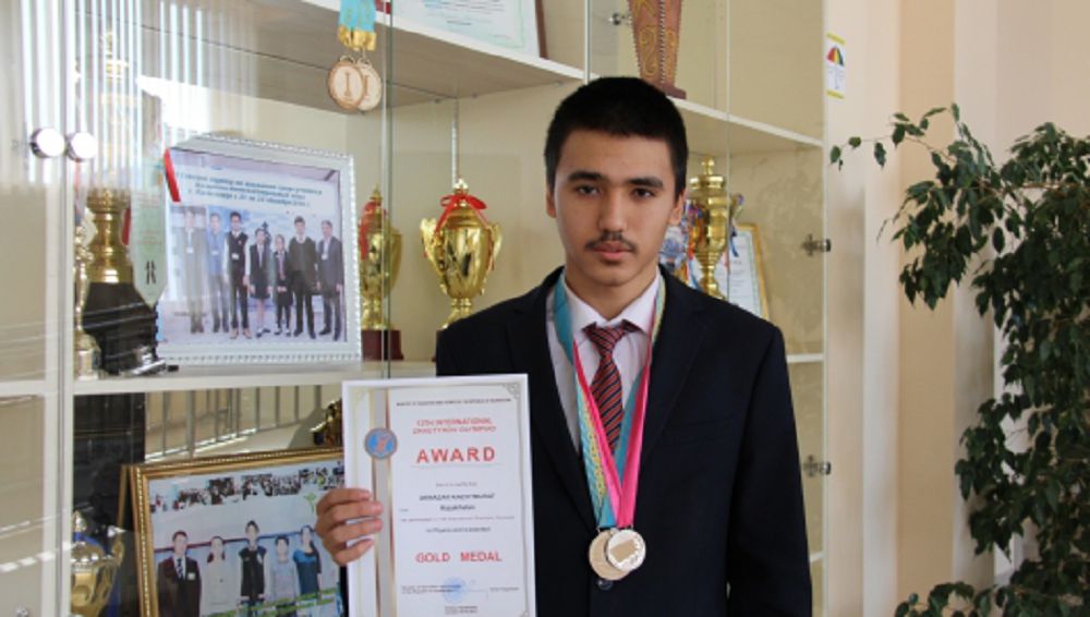 SAT Subject Test-تەن ەڭ جوعارى ۇپاي ەنشىلەگەن اقنازار