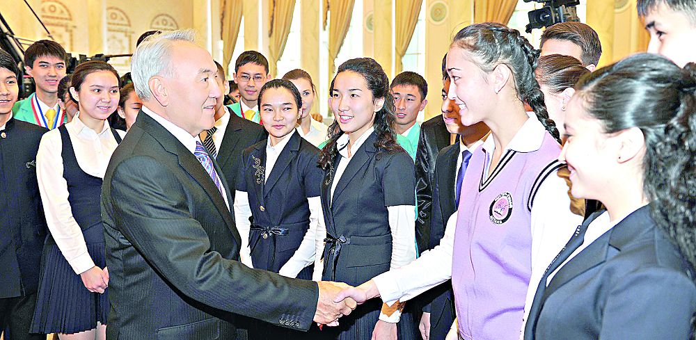 ەلباسىنىڭ ەرەن ەڭبەگى
