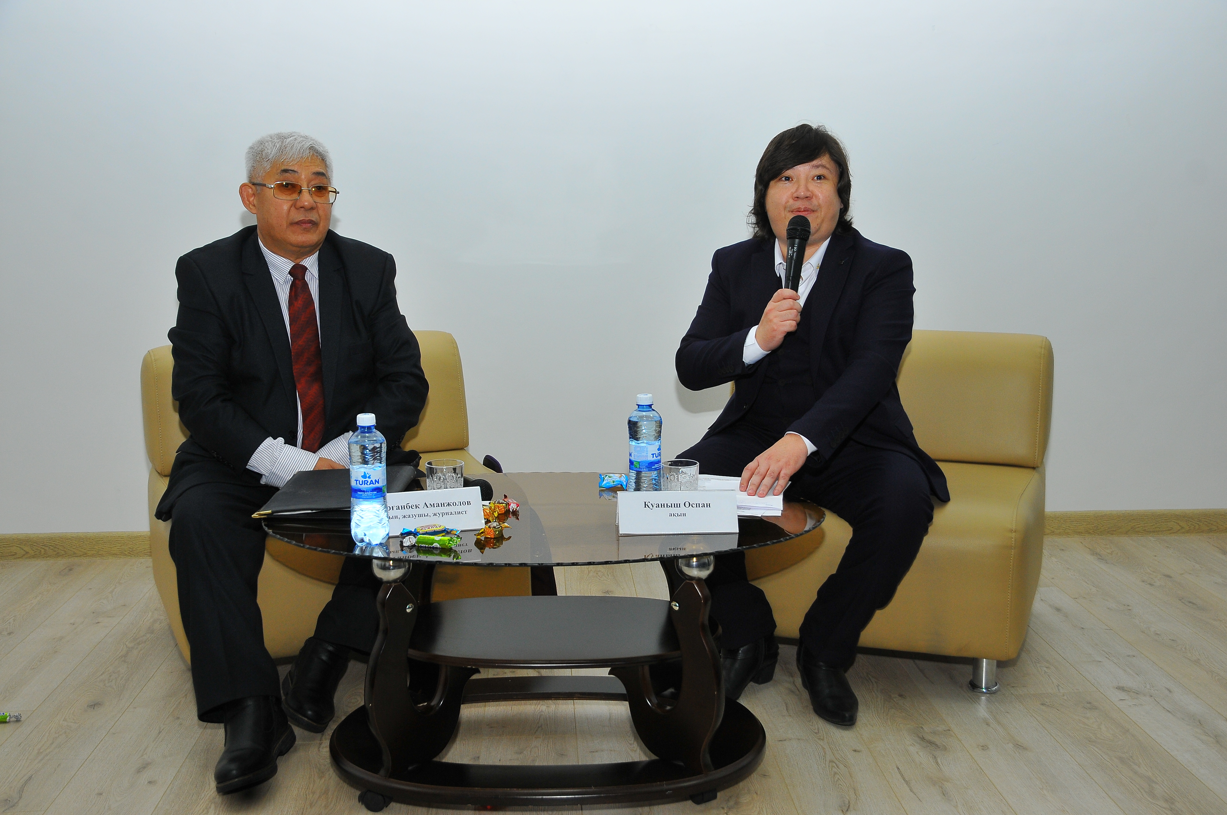 كوكشەتاۋدا قورعانبەك اقىننىڭ كەشى ءوتتى