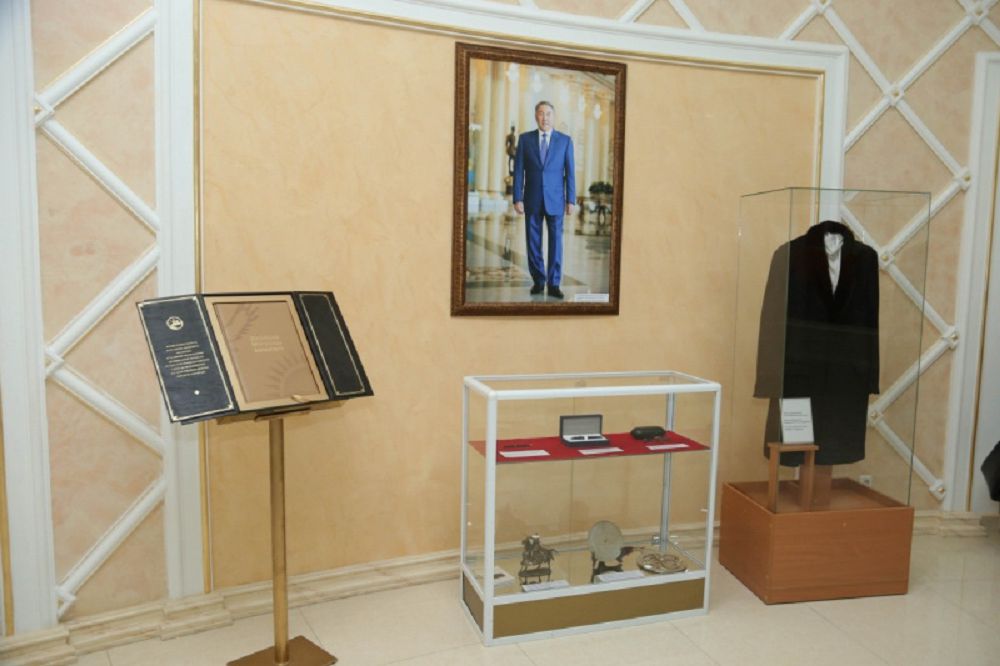   تەمىرتاۋدا «ەلىن سۇيگەن, ەلى سۇيگەن ەلباسى!» اتتى شارا ءوتتى