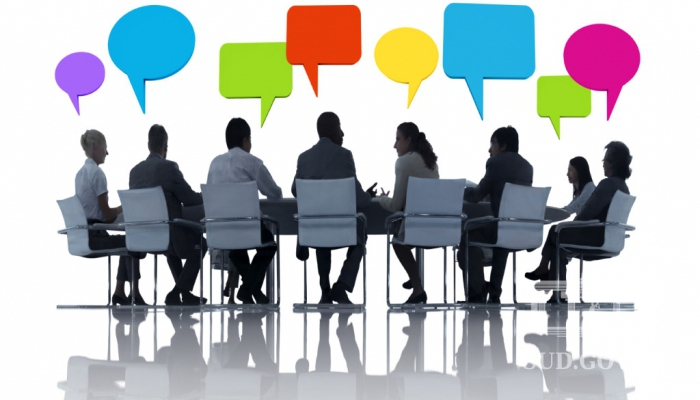 گەندەرلىك ساياسات ماسەلەلەرى تالقىلاندى