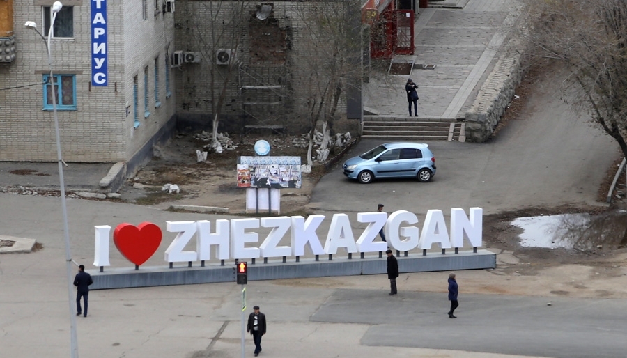 جەزقازعاندا اپاتتى ءۇيدىڭ ماسەلەسى وڭ شەشىلدى