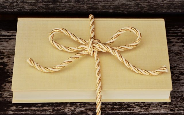 تاۋەلسىزدىككە تارتۋ: بالالار كىتاپتارى جارىق كوردى