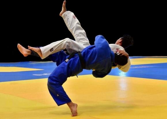 اتىراۋلىق دزيۋدوشىلار كونفەدەراتسيا كۋبوگىنىڭ يەگەرى اتاندى