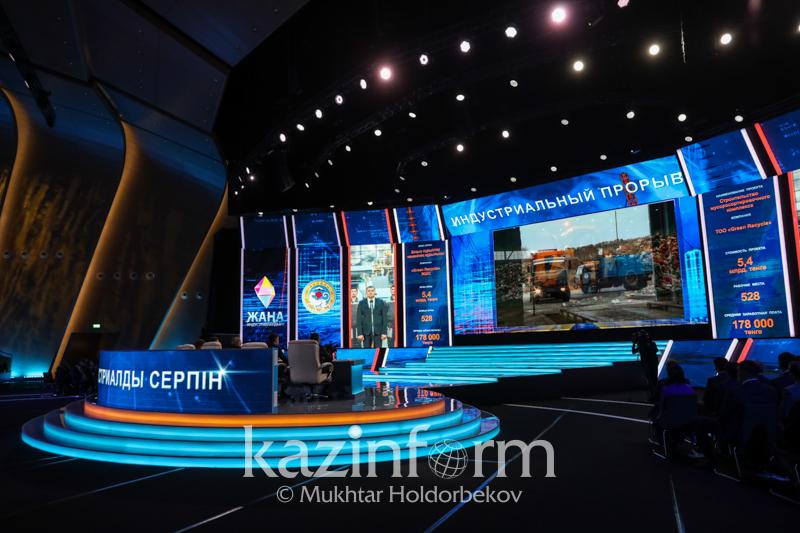 ەلباسى قازاقستاندىق ءونىم شىعاراتىن ءۇش كاسىپورىندى ىسكە قوستى