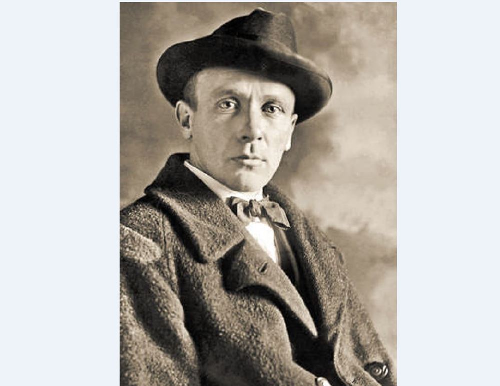 اعىسقا قارسى جۇزگەن جازۋشى (1-ءبولىم)