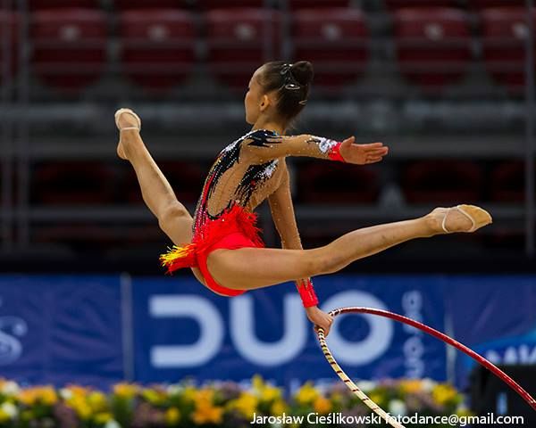 سابينا باقاتوۆا مينسكىدە كۇمىس مەدال الدى