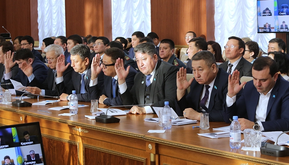 قاراعاندى وبلىسىندا 2019 جىلدىڭ بيۋدجەتى بەكىتىلدى
