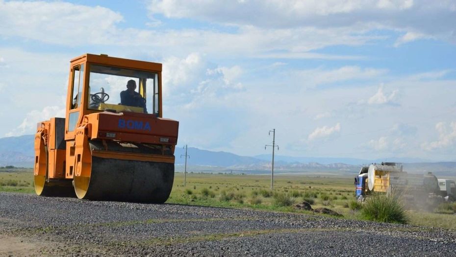 توعىز جولدىڭ تورابىنا اينالعان  ۇلى دالا ەلى